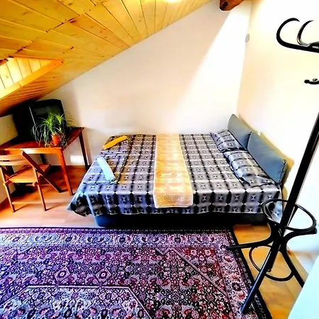 Hostel Varna Хостел *